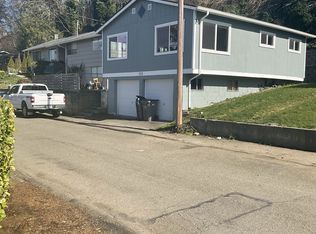 1-325 Perry Ave N #1, Pt Orchard, WA 98366