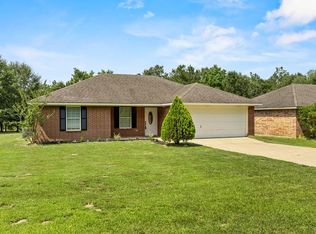 370 Casey Rd, Lufkin, TX 75901