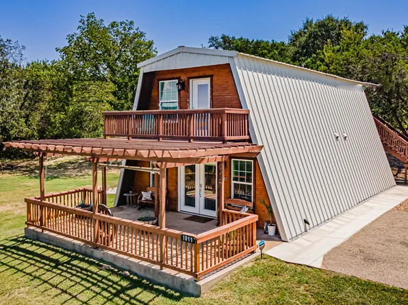 1011 Pawnee Trl, Granbury, TX 76048