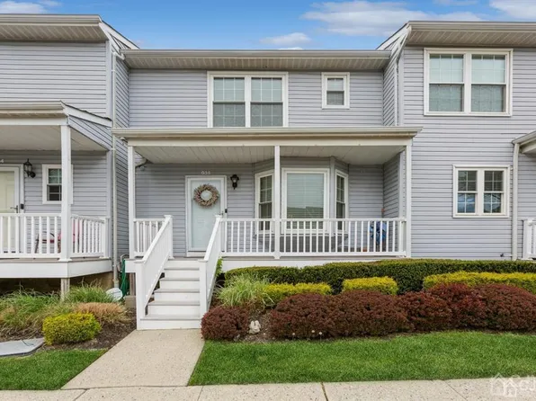 60 County Rd Unit G035, Aberdeen, NJ 07721