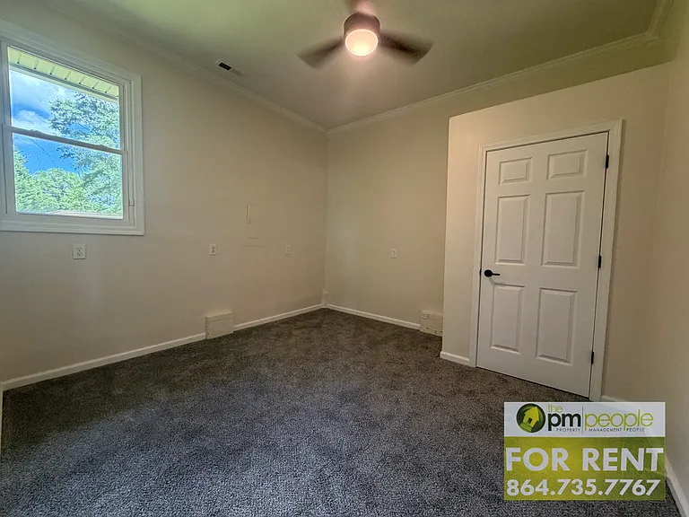 111 Westwood Dr — Photo 10
