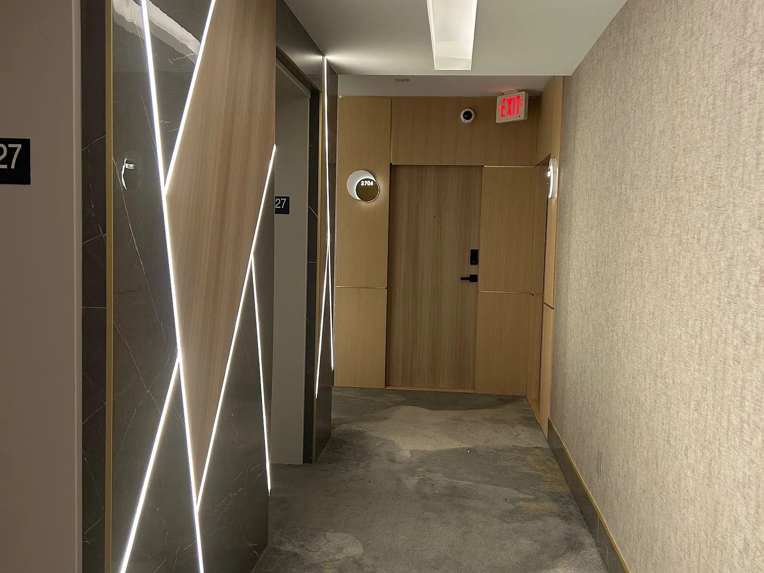 1 bed, $2,380 — Photo 4