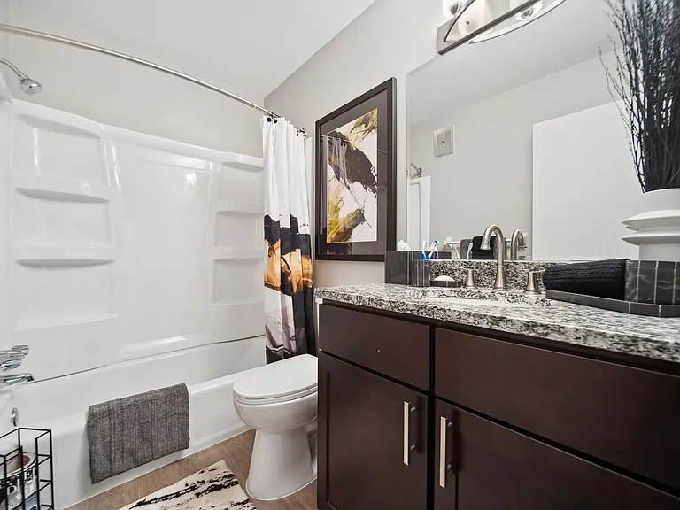 Atlas Pointe Apartments — Photo 57