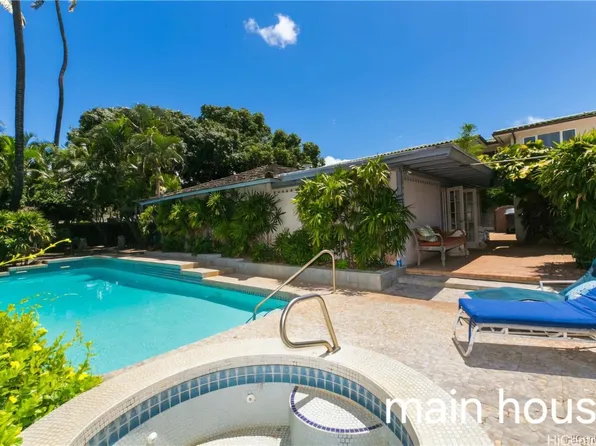 4583 Ahuli Pl, Honolulu, HI 96816