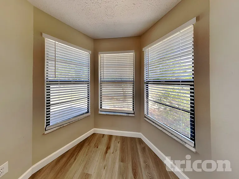 23515 Shining Star Dr — Photo 6