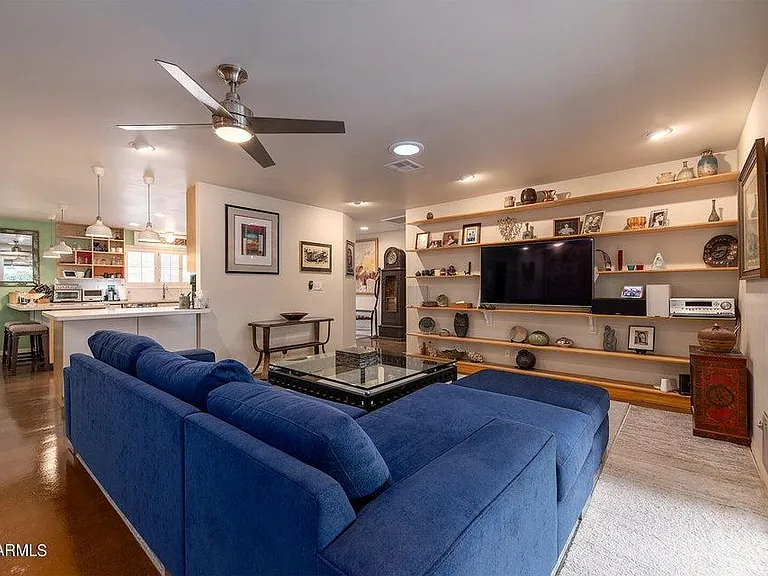 407 E Aepli Dr — Photo 9