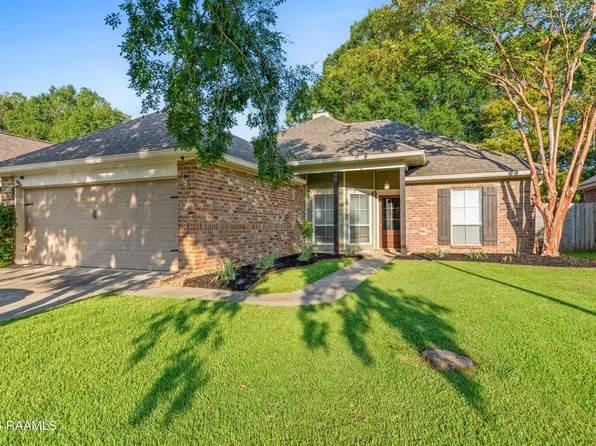 322 Pear Tree Cir, Broussard, LA 70518