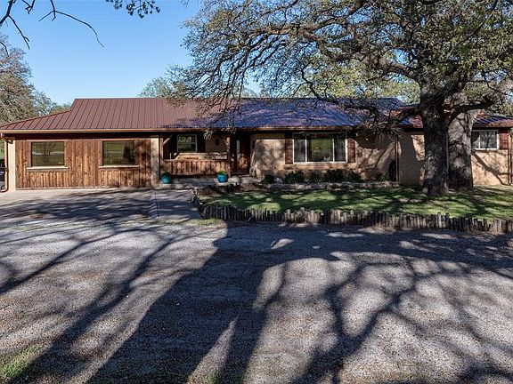 4th image of 13711 S Fm Road 4