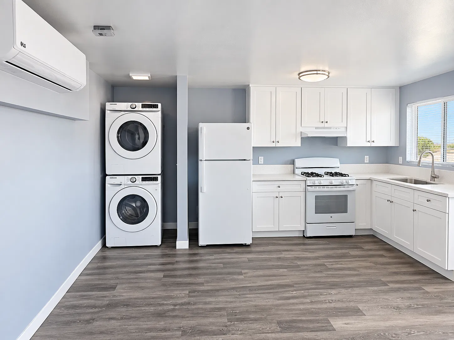 3 bed, 1500 sqft, $2,895 — Photo 3
