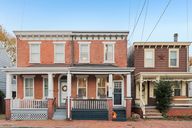 W 5th St-S0411-001.jpg