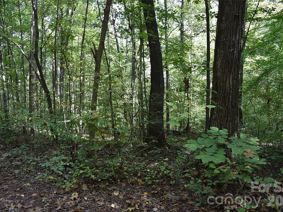 1st image of 167 Rolling Rd