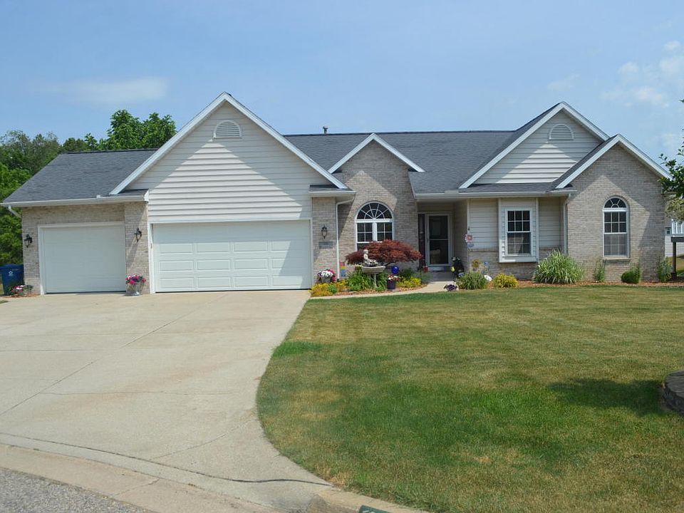 1st image of 1349 Auburn Woods Trl