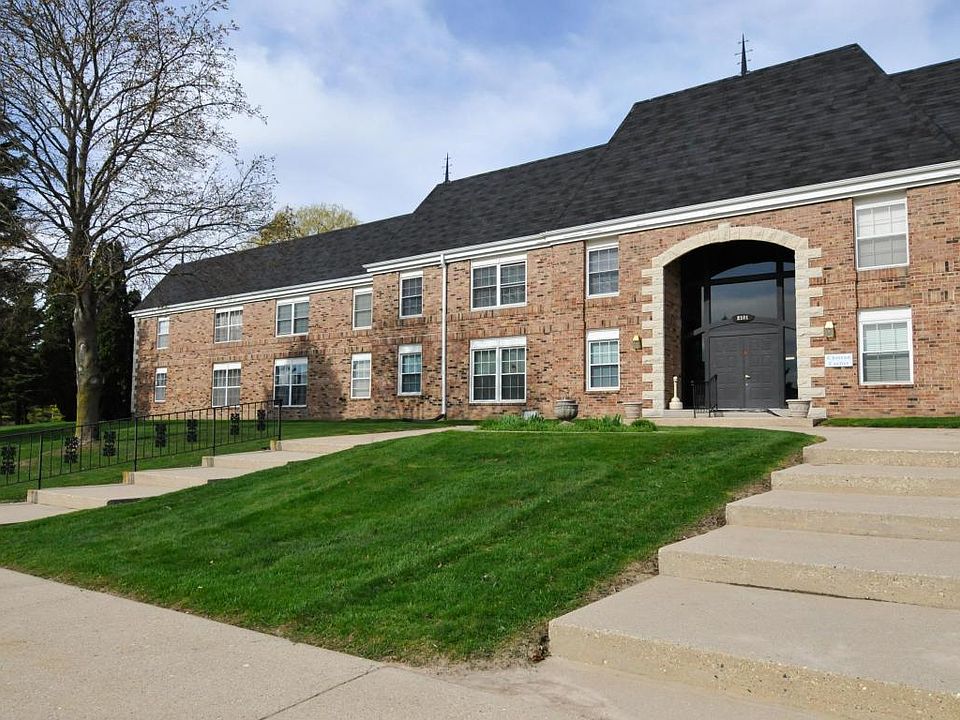 1st image of 2101 Chateau Ct
