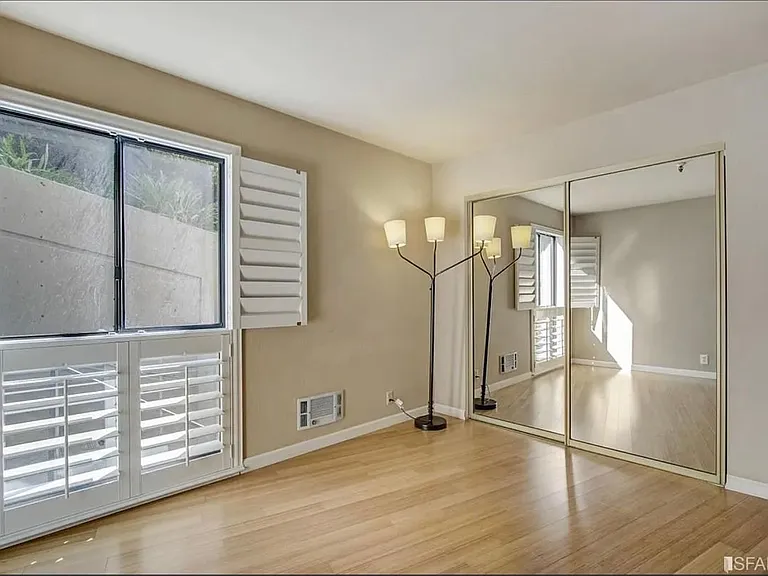 2295 Vallejo St #309 — Photo 11