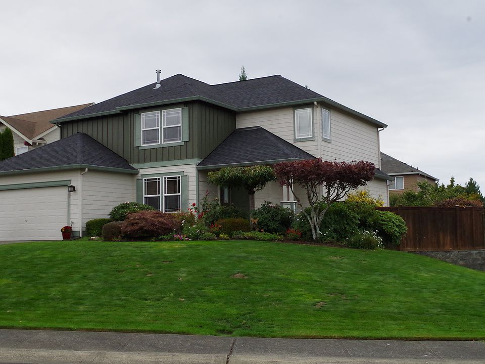 1st image of 11523 133rd St E