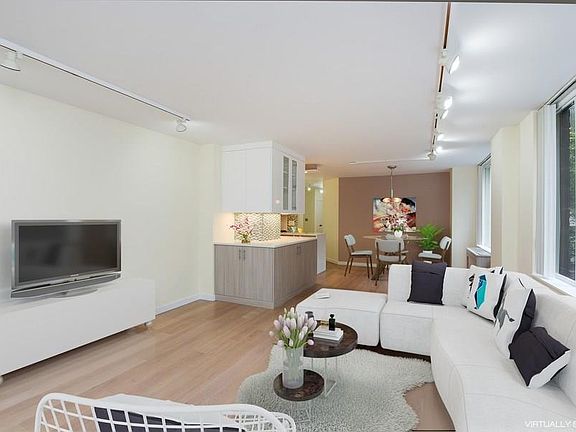 2nd image of 309-321 E 49th St #3D