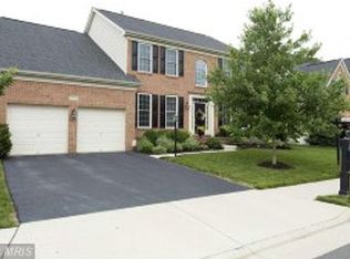 25751 Tullow Pl, Chantilly, VA 20152