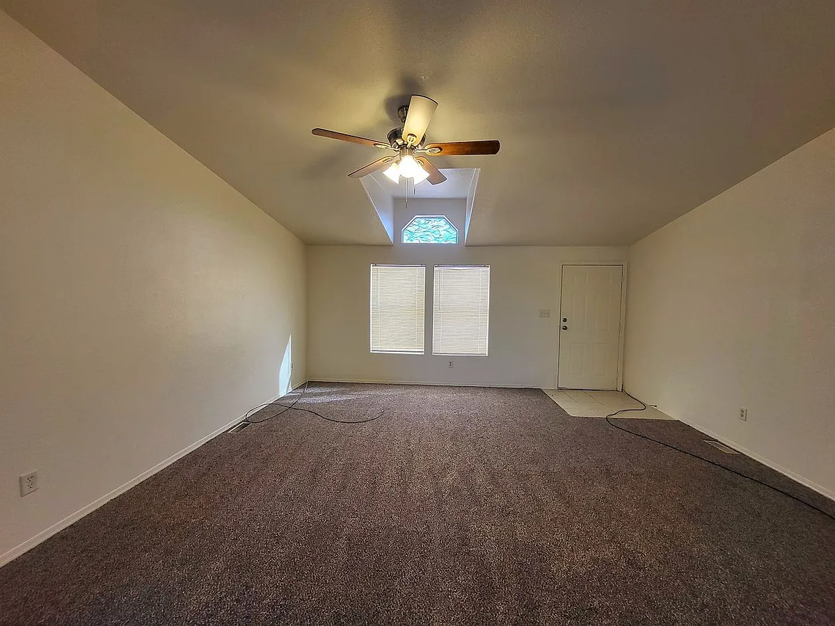 Building Photo - 51542 W Bluejay St