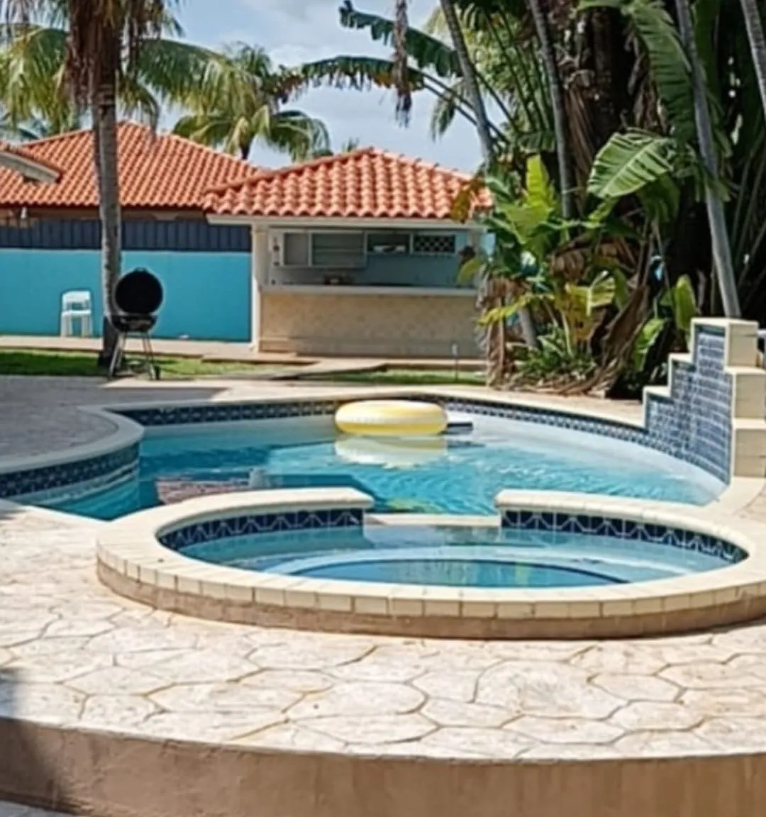 12 bed, 15000 sqft, $950 — Photo 4