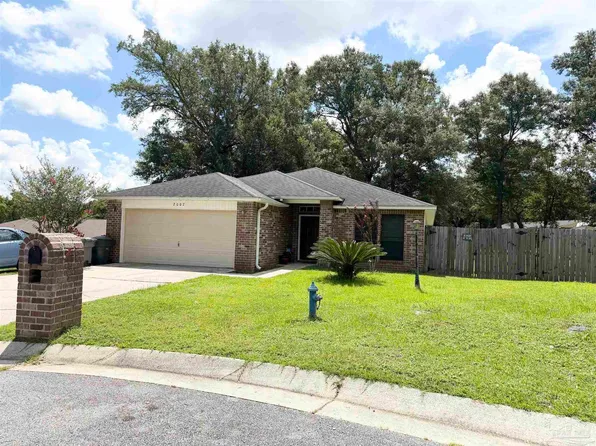 2007 Gren Mill Ct, Cantonment, FL 32533