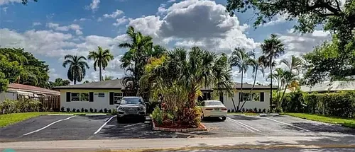 3860 NE 23 Ave Lighthouse Point, FL 33064 Photo 1