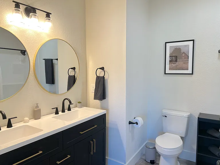 1787 E Laurel Rd #1-16 — Photo 8