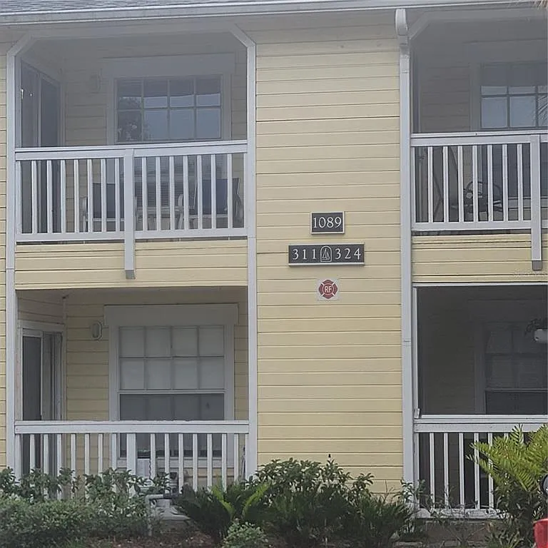 2 bed, 2.0 bath, 934 sqft, $1,700 — Photo 1