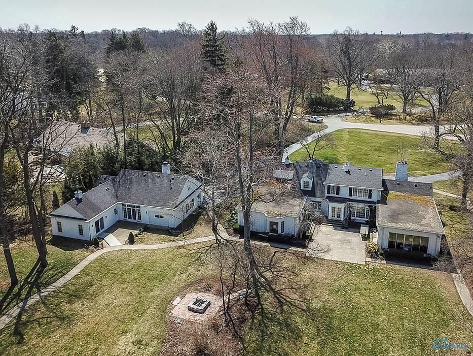 2970 Valley View Dr, Ottawa Hills, OH 43615 Zillow