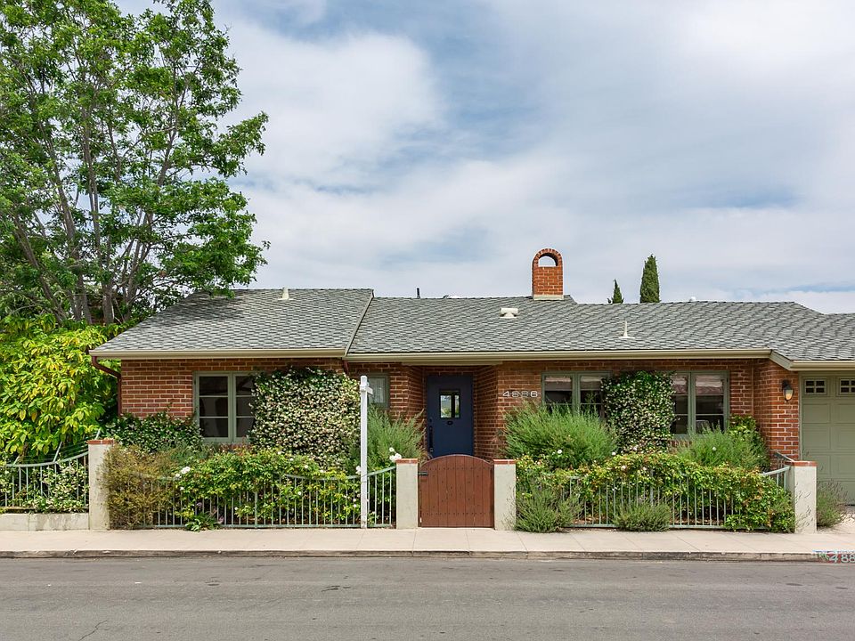 1st image of 4886 Hart Dr