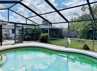 3712 S Lockwood Ridge Rd, Sarasota, FL 34239