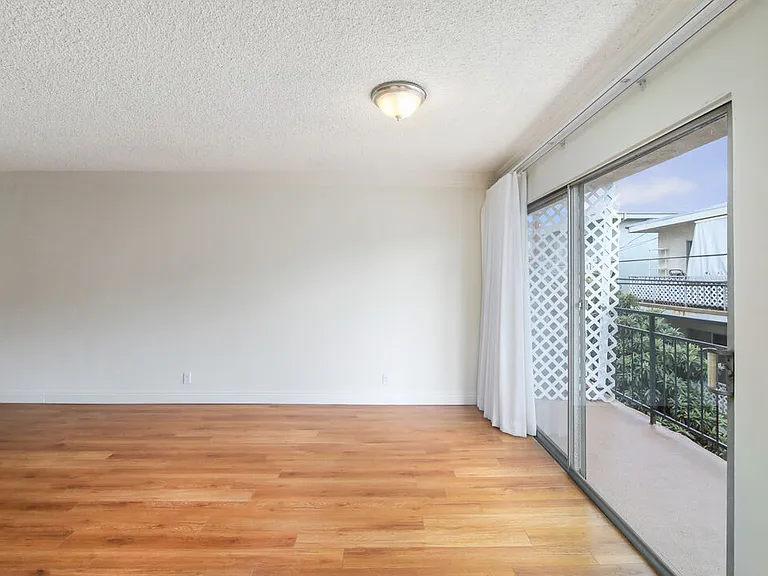 7548 Hampton Ave #205 — Photo 6