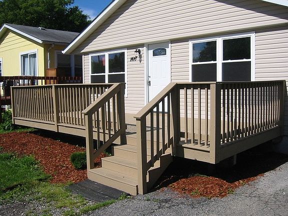 4th image of 1416 Elm Ave