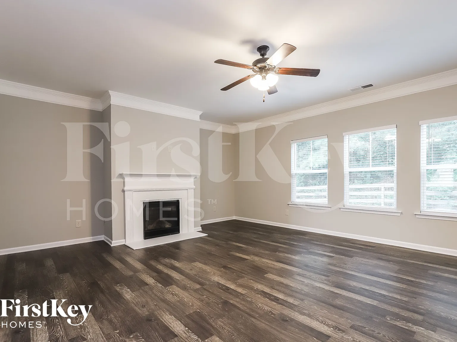 4 bed, 3.0 bath, 2622 sqft, $2,885 — Photo 3