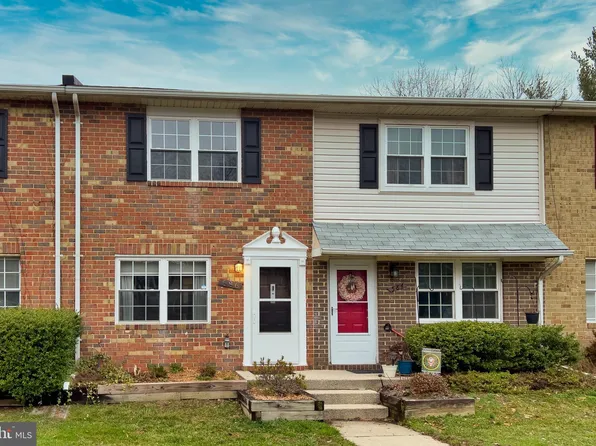 586 Belmawr Pl, Millersville, MD 21108