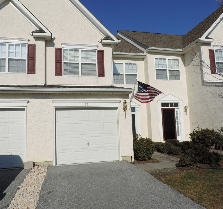 1st image of 331 Wilmore Dr