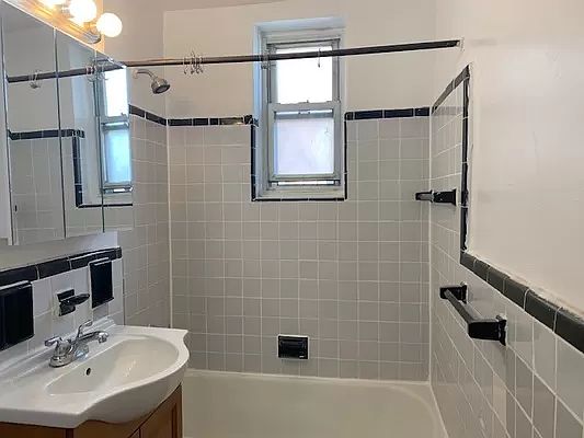 4th image of 62-59 108th St APT 3S