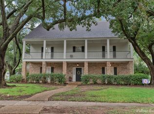 8809 Creswell Rd, Shreveport, LA 71106