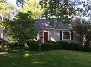 4400 W 69th Ter, Prairie Village, KS 66208