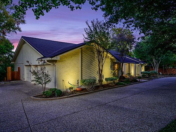 4th image of 5936 Diamond Oaks Dr S