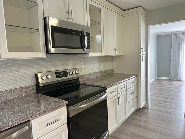 9412 Sherman Ln #301 — Photo 15