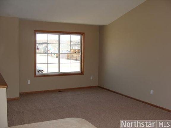 4th image of 1157 Farmers Ln