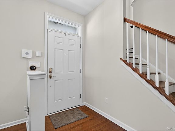 5th image of 131 Meadow View Drive