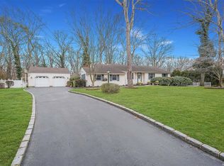 134 Hobson Ave, Saint James, NY 11780