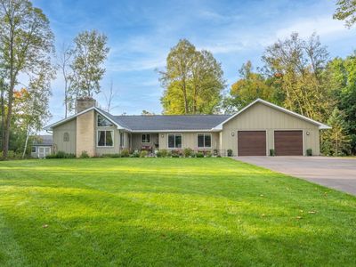 320 Griffin St E, Amery, WI, 54001