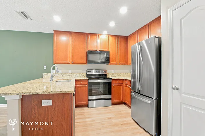 2 bed, 2.5 bath, 1296 sqft, $1,875 — Photo 4