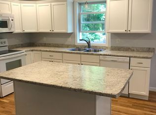 25 Kennerson Reservoir Rd #B, Ashford, CT 06278