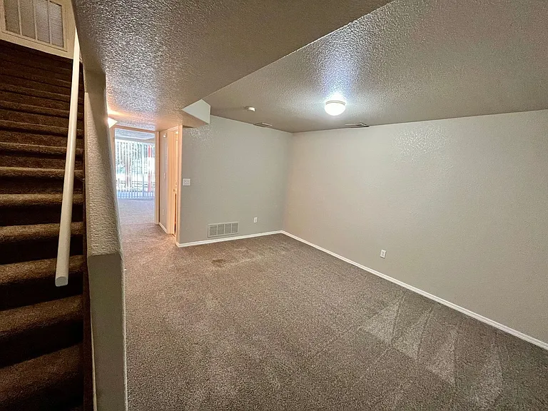 7877-7895 Antelope Valley Point — Photo 9