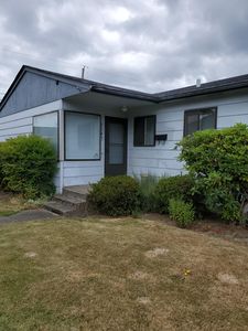 1147 10th Ave, Longview, WA, 98632