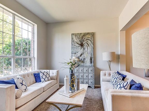 4th image of 1710 Barton Springs Ct