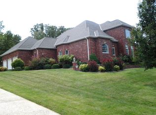 2170 Roberta Dr, West Plains, MO 65775